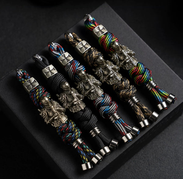 Men's Brass Horseshoe Paracord Keychain - Rugged EDC Lanyard for Car Keys & Backpack