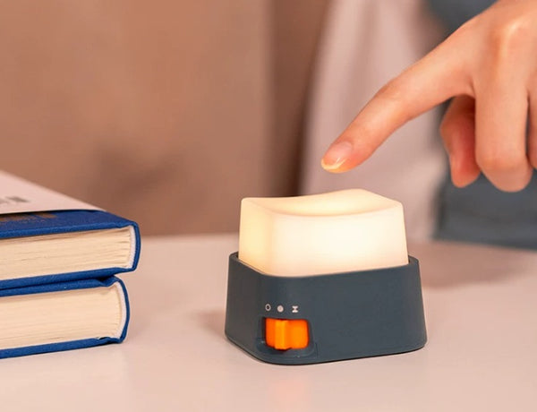 Creative Mini Keyboard Stress-Relief Lamp: Rechargeable Desktop Night Light for Office Decor