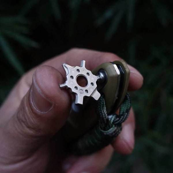 Cool 4-in-1 Pry Tool & 6-in-1 Screwdriver Titanium Bead Chain