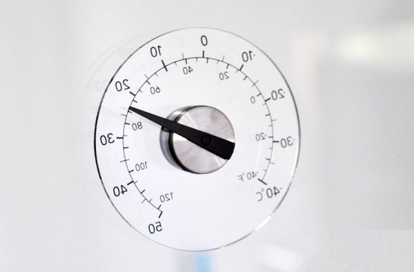 Crystal Window Thermometer – Ultra-Sensitive Metal Magic, Zero Battery Forever
