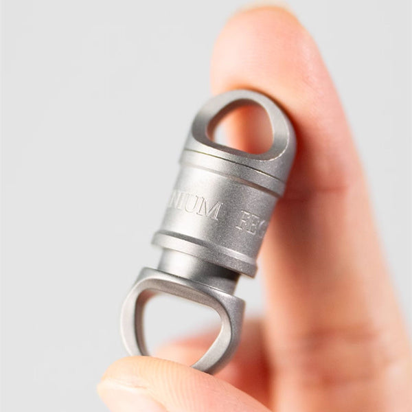 Titanium Alloy Quick-Release Push-Pull Keychain – GizModern