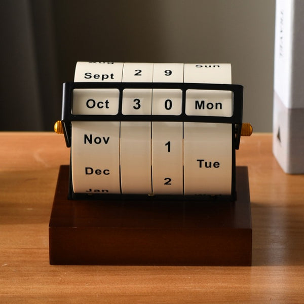 Creative Rotating Decorative Perpetual Calendar