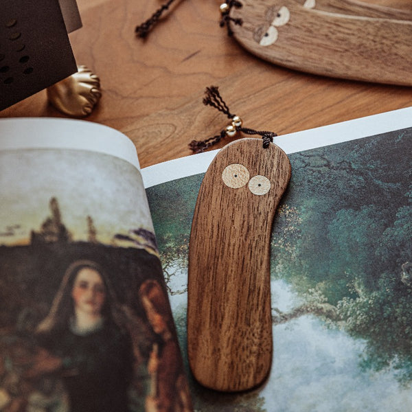 Wooden Tassel Creative Bookmark
