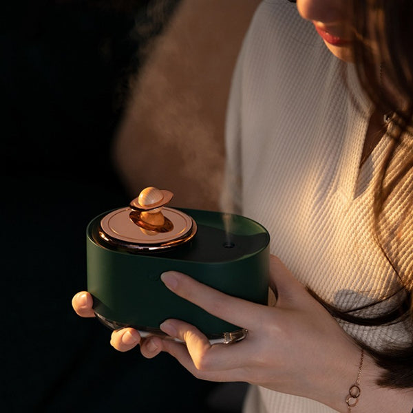 Rotating Planet Mini Humidifier – GizModern