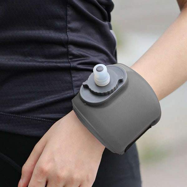 Compact Wrist Squeeze Outdoor Water Bottle For Sports