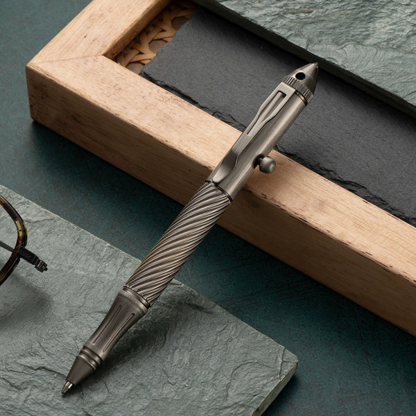 Tungsten Brass Bolt Pen: Retro Tactical EDC Masterpiece
