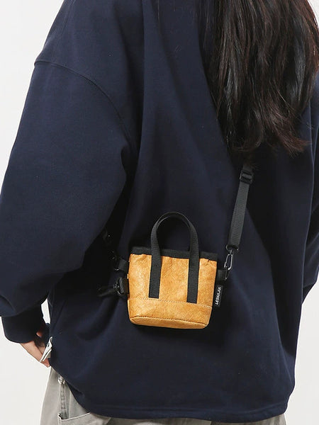 Stylish Kraft Leather Crossbody Bag: Men’s Sporty Handbag