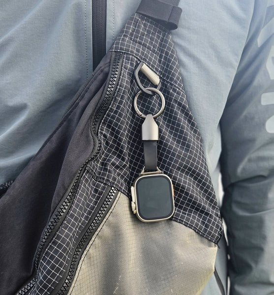 Apple Watch Keychain Clip: iWatch Band Quick-Hook Magic