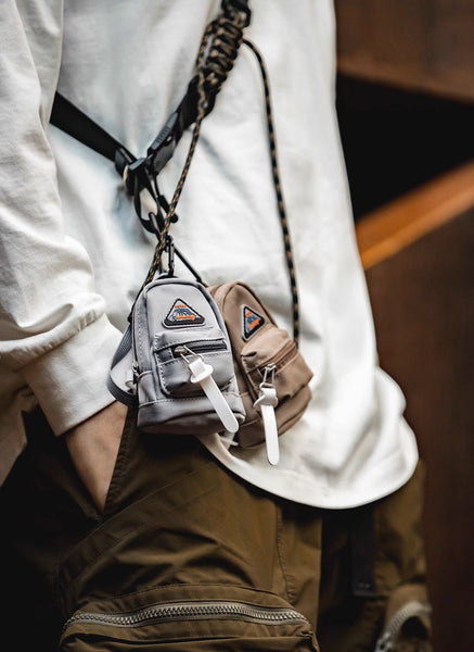 Mini Functional Outdoor Fanny Pack: Coin, Key, Earbud & Card Organizer