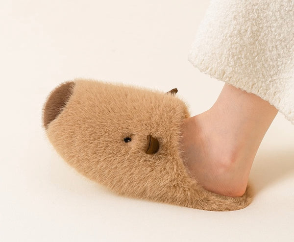 Capybara Plush Slippers: Cozy Indoor Fall/Winter Warmers