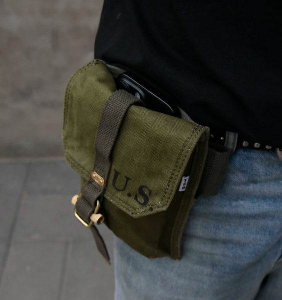Ultimate Retro Canvas Rider Pack: Hands-Free & Built Tough