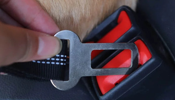 Drive Safe with Your Pup: Heavy-Duty Adjustable Car Seatbelt Leash for Dogs