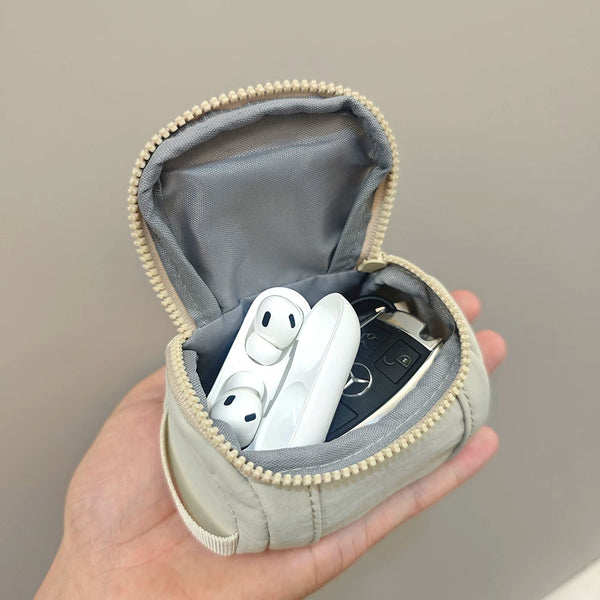 Mini Portable EDC Storage Pouch: Detachable Earbuds ID Card Clip Travel Bag
