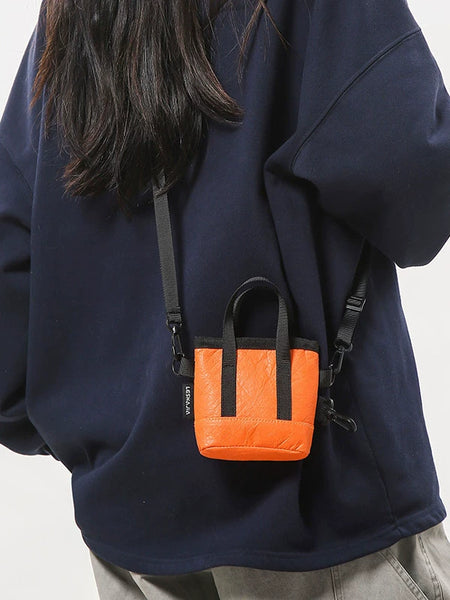 Stylish Kraft Leather Crossbody Bag: Men’s Sporty Handbag