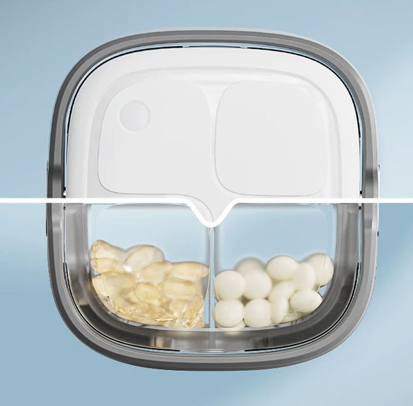 Spin Into Wellness: Smart Portable 7-Day Rotating Sealed Travel Pill Organizer