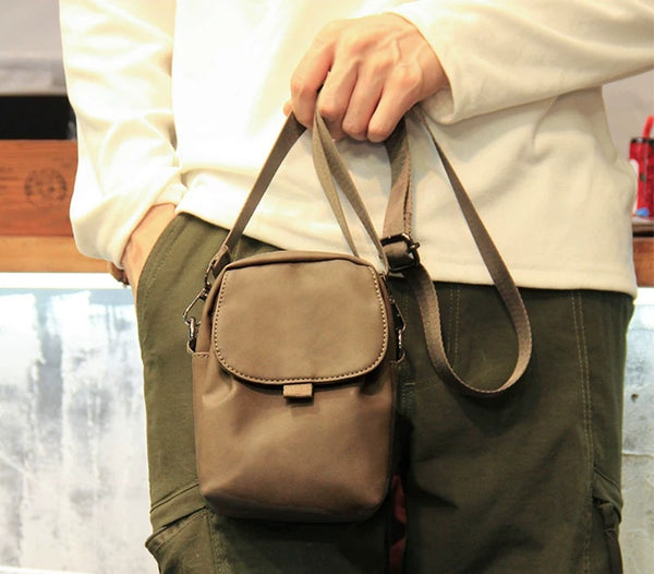 Vintage Minimalist Men’s Crossbody Bag: Trendy, Lightweight & Daily Phone Shoulder Pouch