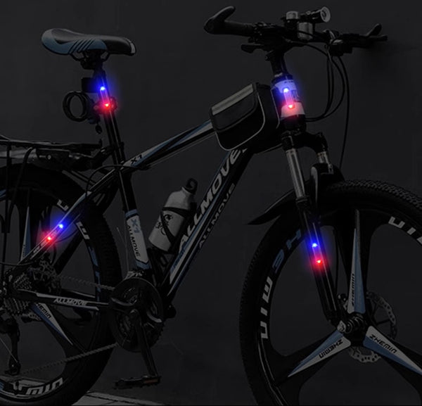 Solar LED Auto Alert Flashing Light: Motorcycle Night Tailguard