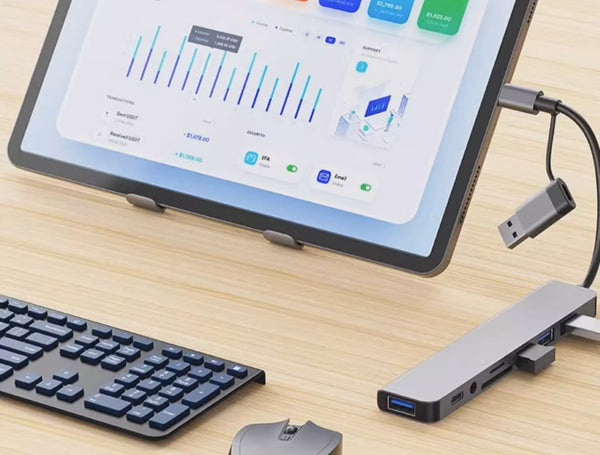 8-in-1 USB3.0 Hub: Multi-Port Audio Dock Delight