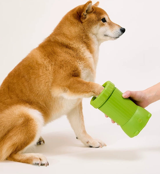 Auto Paw Cleaner Cup: Effortless Mud-Busting Washer & Soft Silicone Scrubber for Dogs & Cats!