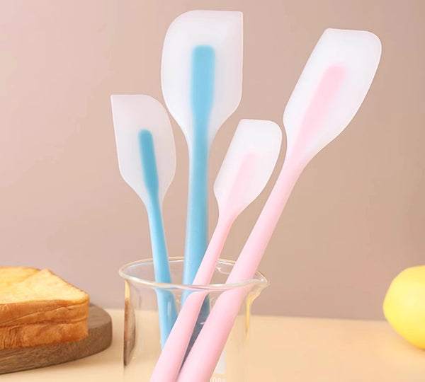 High-Heat Large Silicone Cake Scraper Baking Spatula