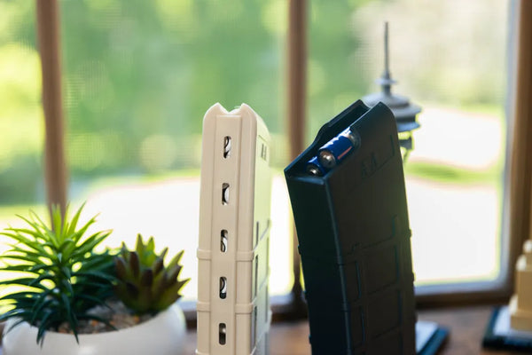 Creative Miniature Desktop Model Battery Storage Box
