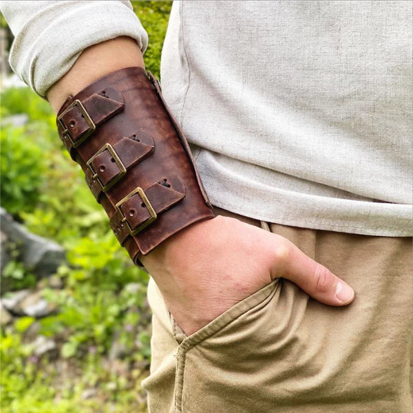 Adjustable Leather Arm Sleeve Wallet