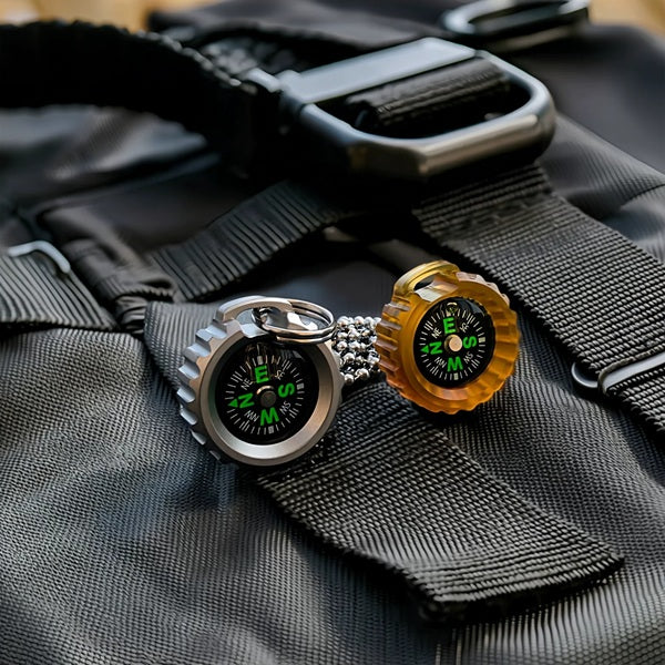 ULTEM & Titanium Compass Keychain: Ultra-Durable EDC Navigator for Outdoor Adventure