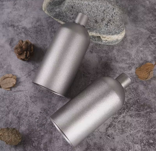 Pure Titanium Hip Flask Portable Large-Capacity Camping Liquor Bottle