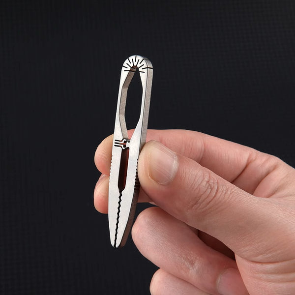 Titanium Tweezer Clip: Portable EDC Keychain Brow Tool