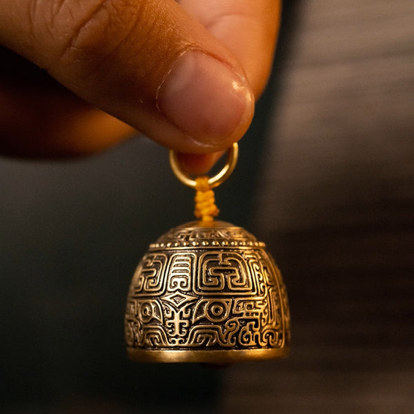 Taotie Copper Bell: Retro Hiking Bag & Car Key Charm