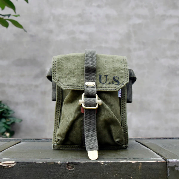 Ultimate Retro Canvas Rider Pack: Hands-Free & Built Tough