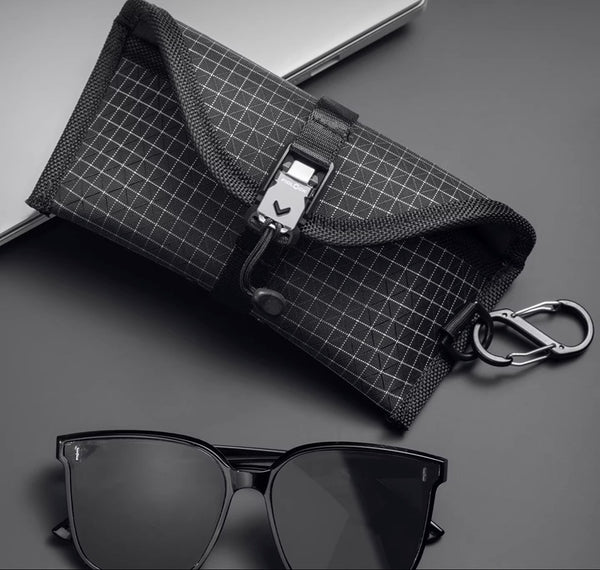 Ballistic Nylon Sunglasses Case – Rugged Outdoor Shockproof Portable Glasses Pouch