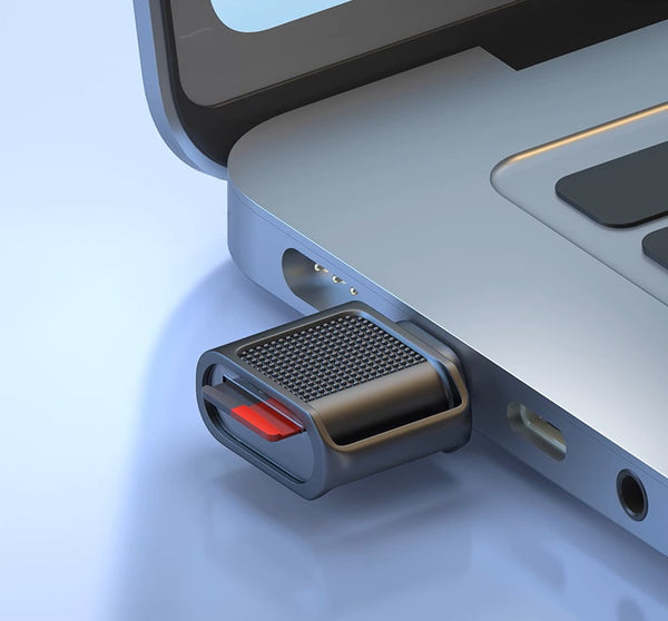 Mini Zinc TF Card Reader: Anti-Slip Apple & PC Magic