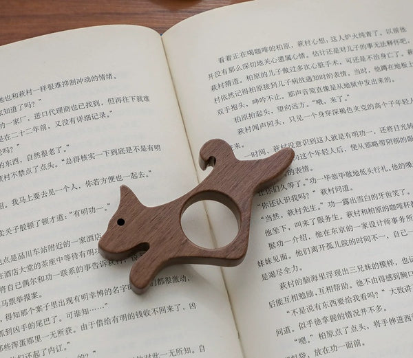 Vintage Wooden Thumb Book Ring – One-Hand Reading Aid & Retro Page Holder!