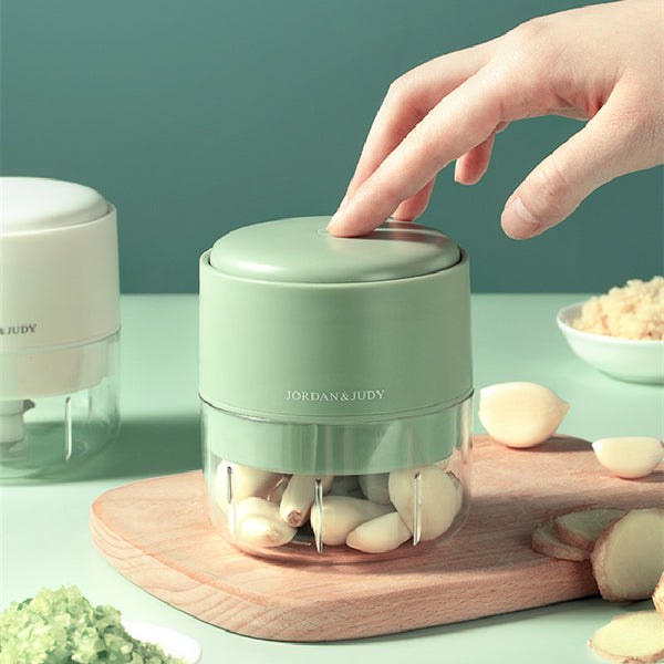 Electric Mini Wireless Portable Garlic Chopper, for Spices, Vegetable & Meat