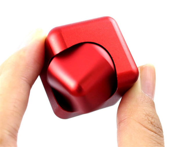 The Most Amazing Metal Finger Cube Spinner