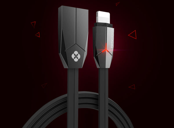 Smart Lightning Cable Inspired by Alienware
