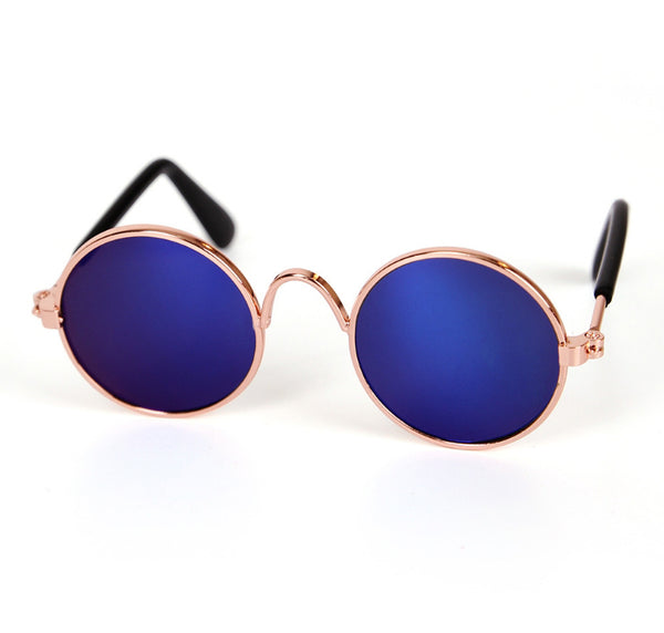 Kickstart Your Furriend's Style with Fashionable & Functional Sunglasses