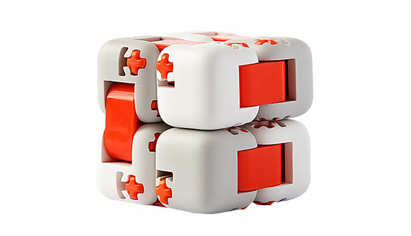 Free Your Mind With This Fidget Cube - Something You Can't Stop Fidgeting With