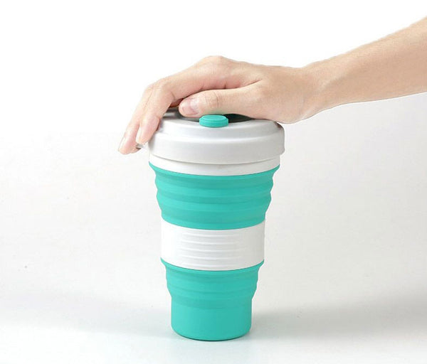 Take Hydratation on the Go with Ultra Collapsible Travel Cup