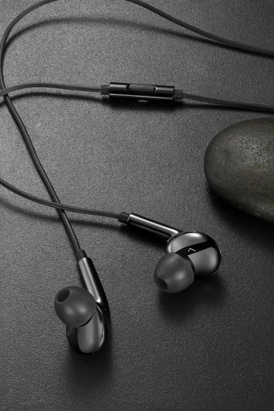 When Graphene Finds Its Way into Earphones - The World's First Graphene-membrane Earphones