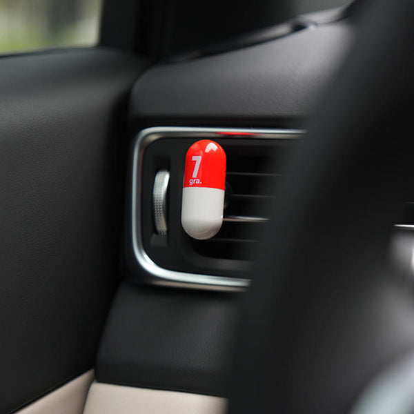 Personalized And Creative Air Outlet Light Fragrance Aromatherapy For Car