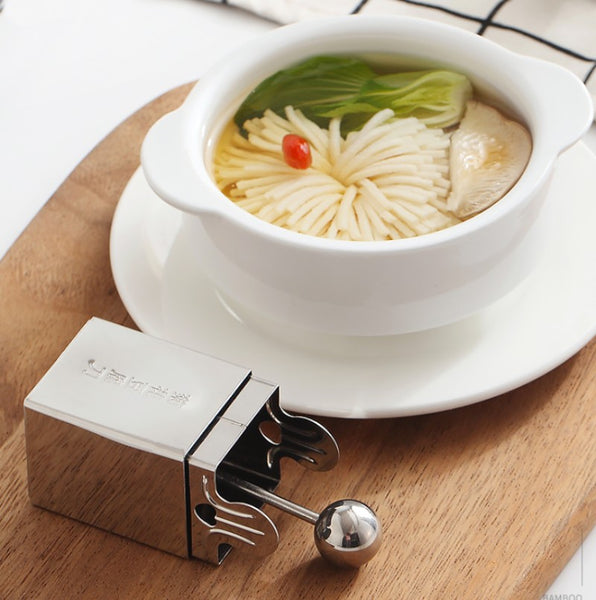 Stainless Steel Chrysanthemum Japanese Tofu Cutter, Easy to Clean and Use, for Kitchen, Party, Dinner, Birthday and Holiday