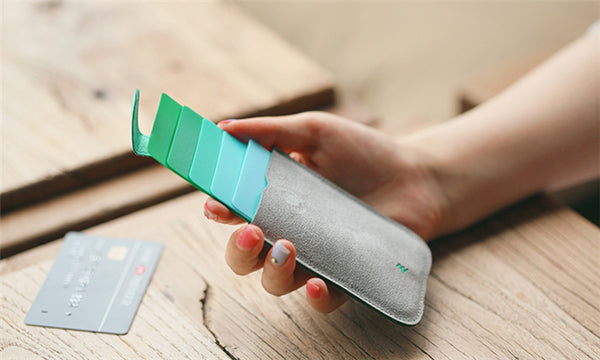 The Wallet With a Trick Up Its Sleeve GizModern The Wallet With a Trick Up Its Sleeve GizModern