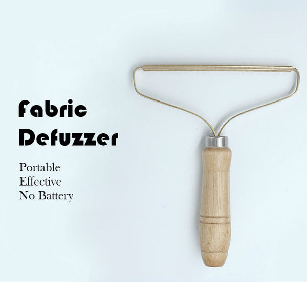 Portable Manual Defuzzer Wood Lint Remover with Pure Copper Head, Beech Handle, No Battery Required, for Everyday Use