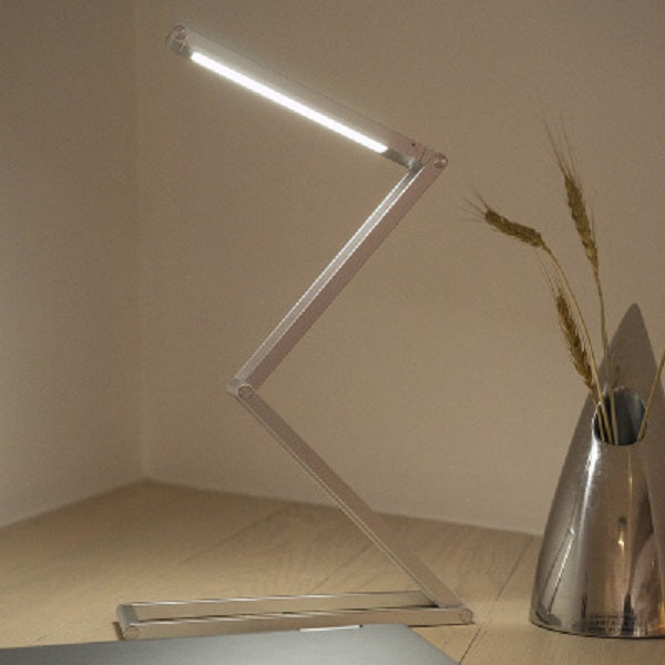 The Magic Portable Lamp With Infinite Possibilities